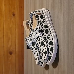 Hey Dudes - Wendy in Milky Way